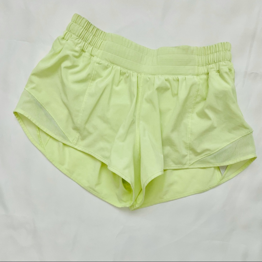 Lululemon Hotty Hot Short size 6